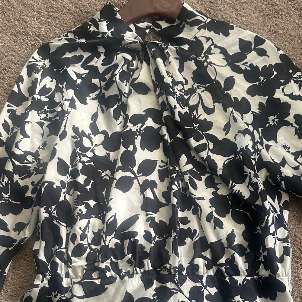 Black & White Floral Tie-Neck Womens Dress - Picture 3 of 8